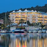 Sisus Marina