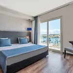 호텔 Sisus Marina Çeşme