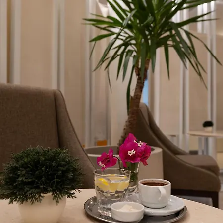 Otel Sisus Marina Çeşme