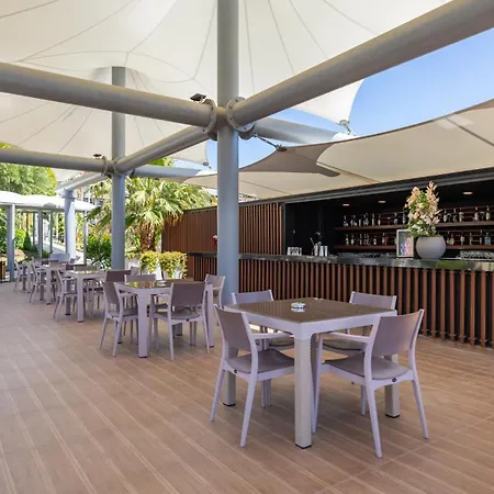 Sisus Marina Otel Çeşme