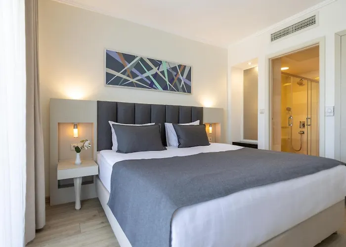 Sisus Marina Hotell Çeşme