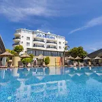 Sisus Marina Szálloda 4*