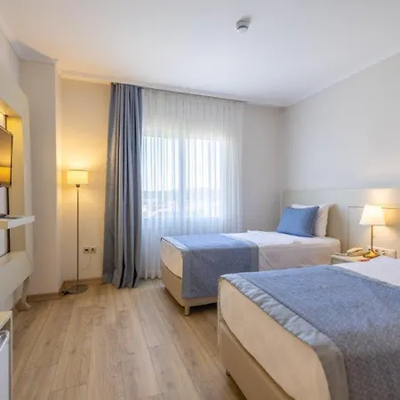 Sisus Marina 4*