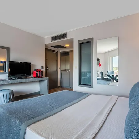 Hotel Sisus Marina